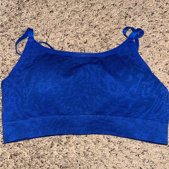 Amazon Workout Set - Picture 2 of 11